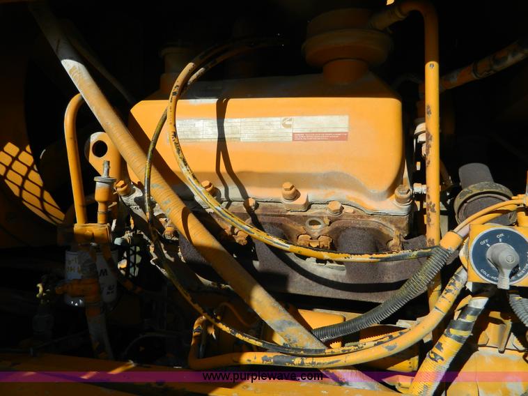 image for item L7307 1988 Champion 710A motor grader