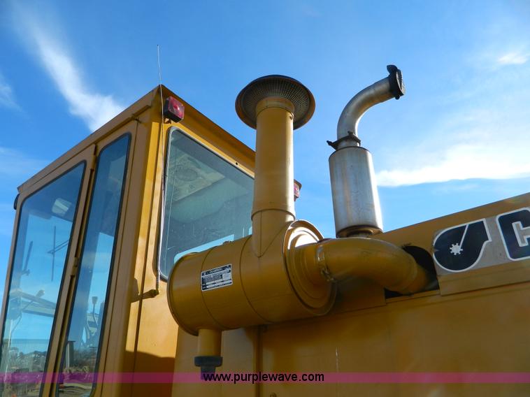 image for item L7307 1988 Champion 710A motor grader