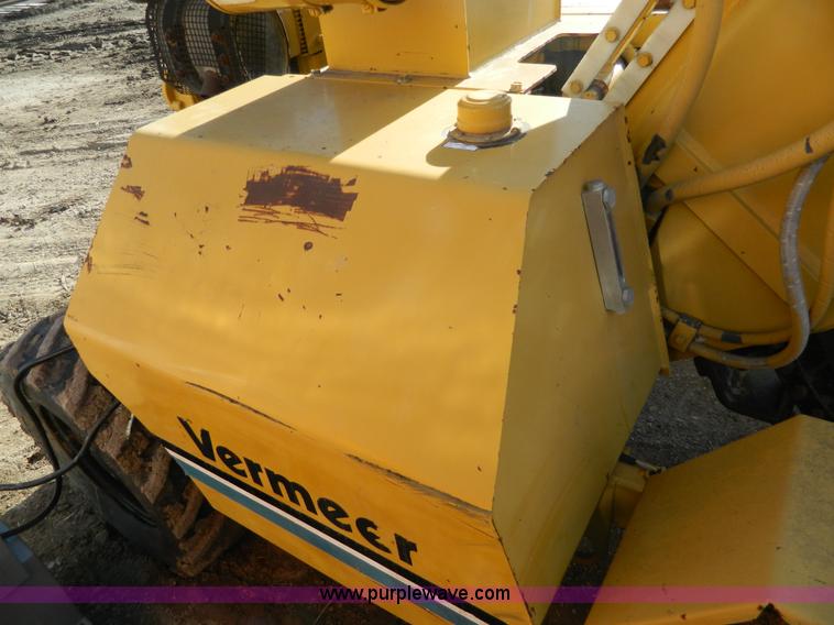 image for item L7309 Vermeer TC4A trench compactor