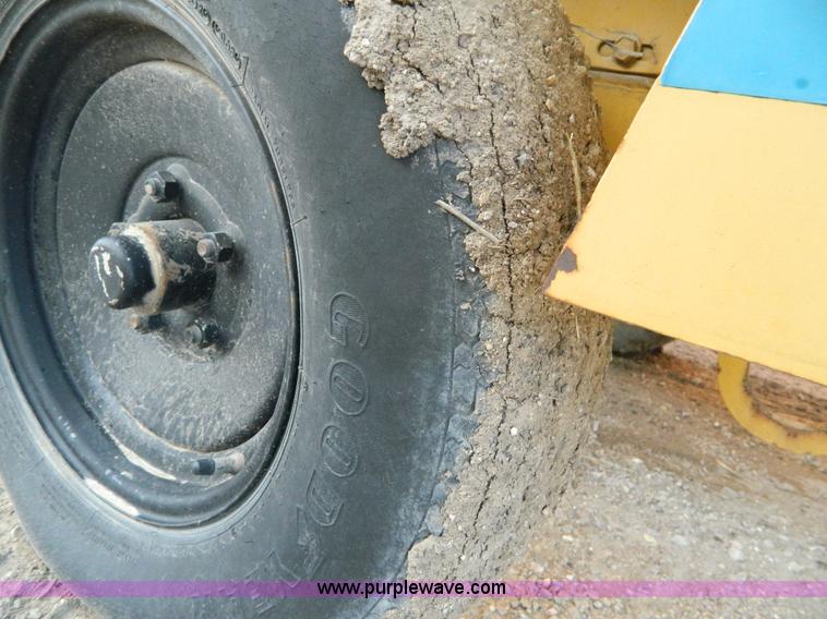 image for item L7309 Vermeer TC4A trench compactor