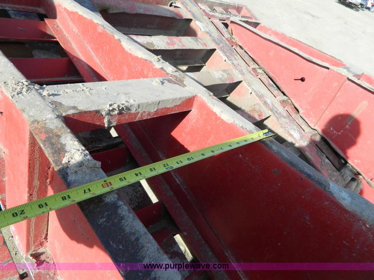 image for item L7311 2001 Belshe T10 drop deck trailer