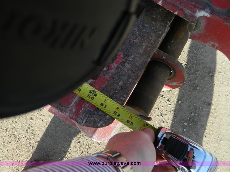 image for item L7311 2001 Belshe T10 drop deck trailer