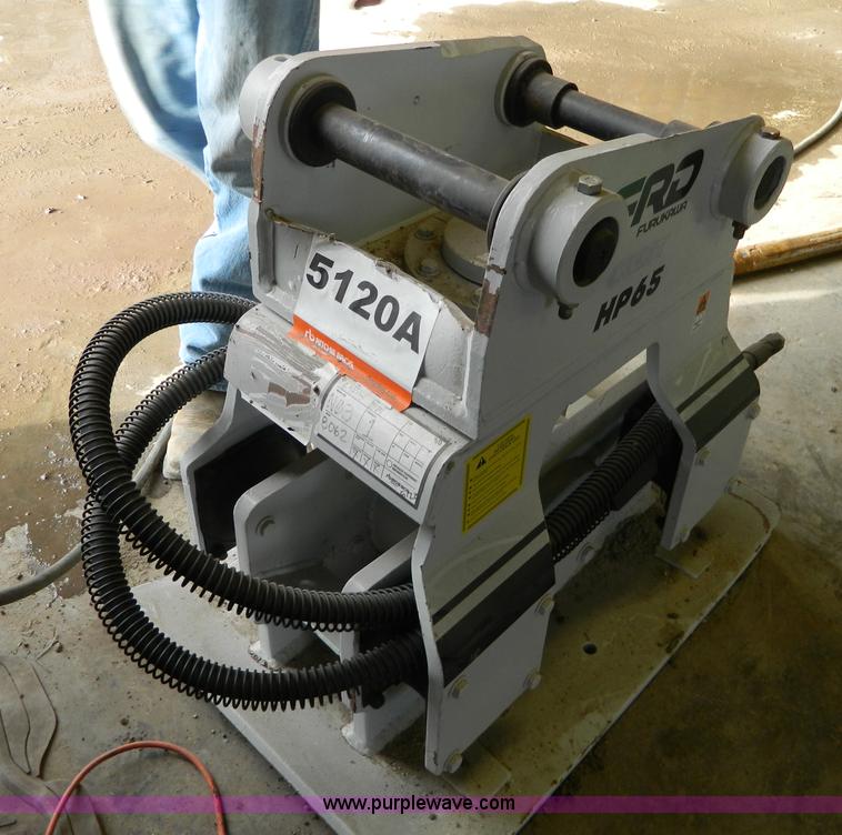 image for item L7312 Furukawa HP65 backhoe pad foot vibrator
