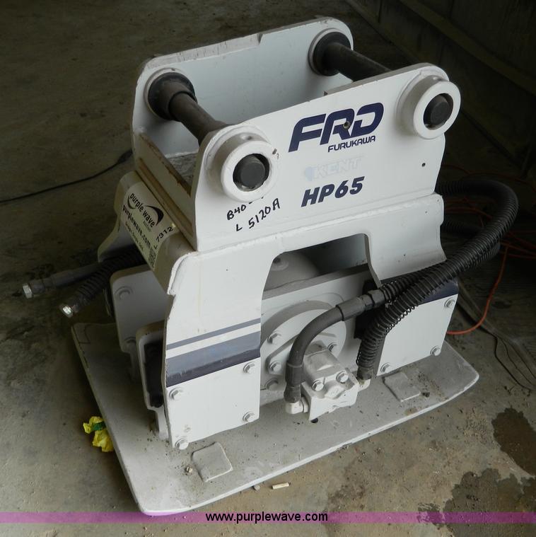 image for item L7312 Furukawa HP65 backhoe pad foot vibrator