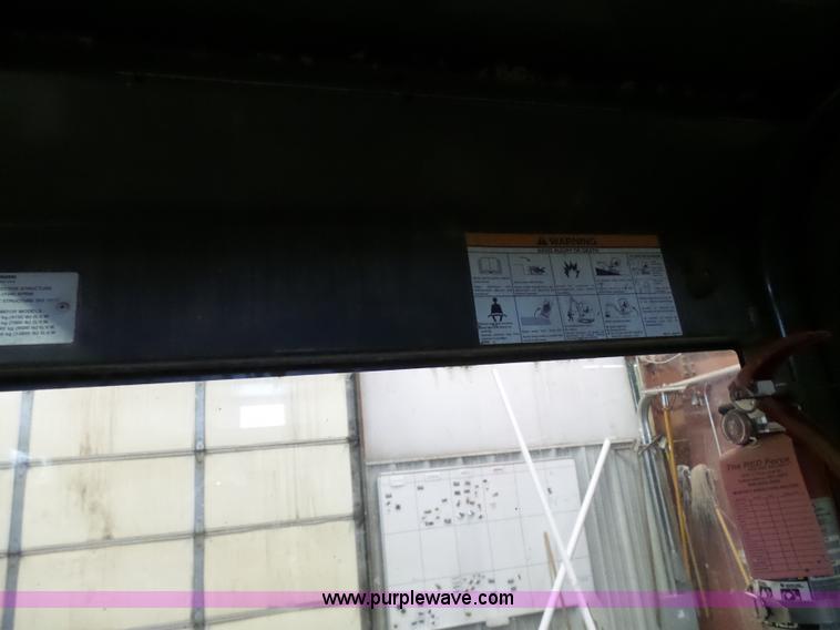 image for item N9353 2001 Bobcat 331E compact excavator