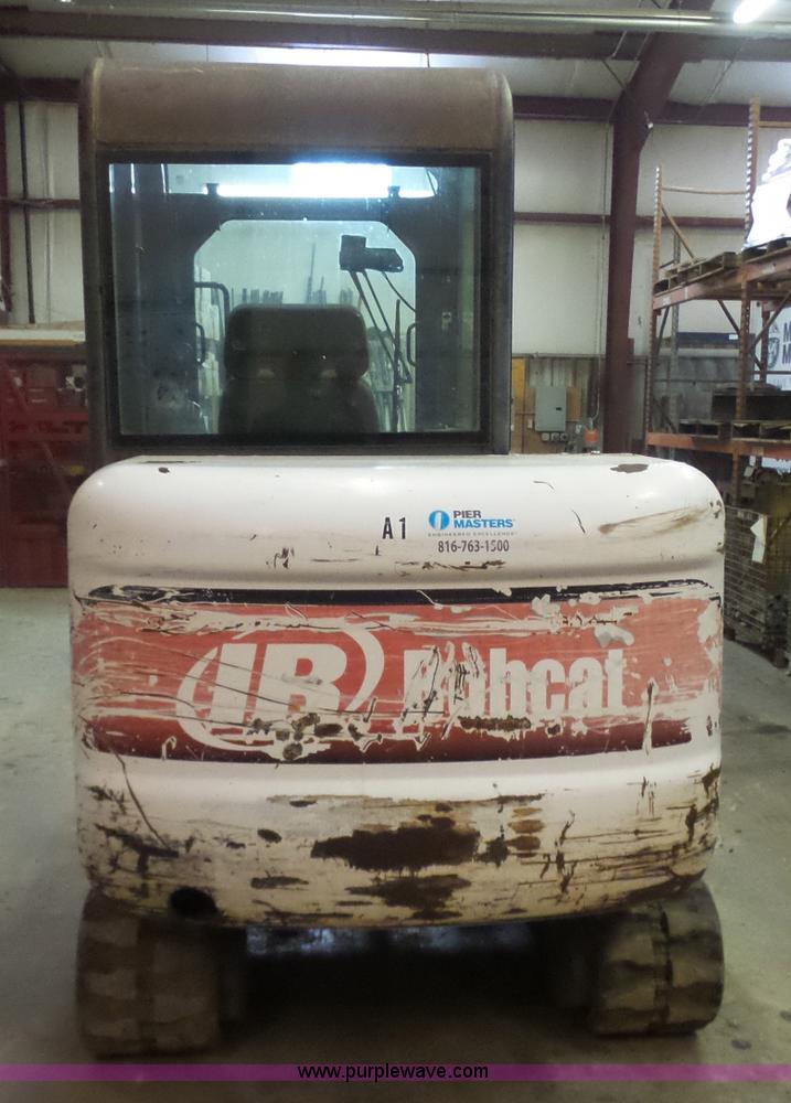 image for item N9354 2001 Bobcat 331E compact excavator