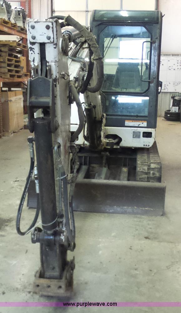 image for item N9354 2001 Bobcat 331E compact excavator