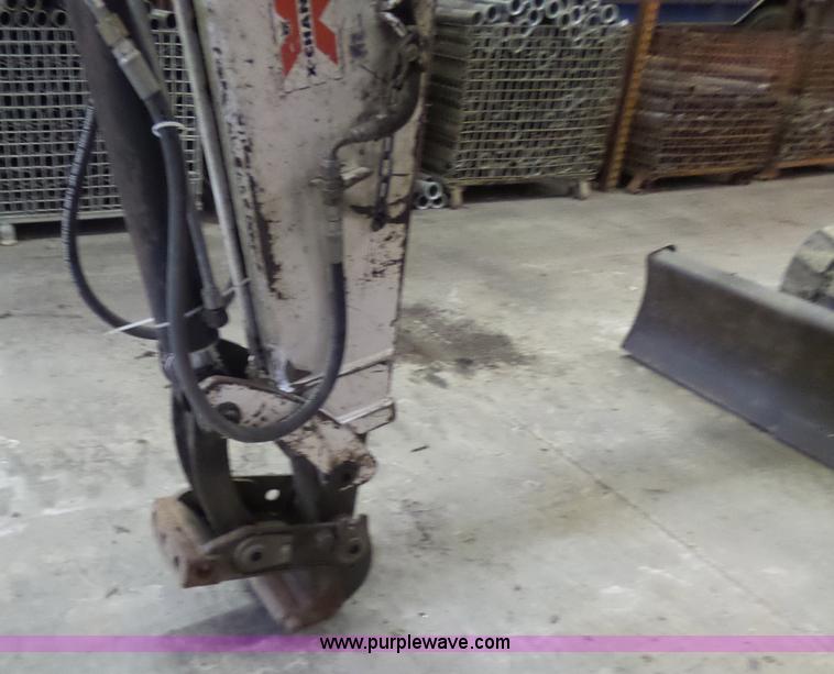 image for item N9354 2001 Bobcat 331E compact excavator