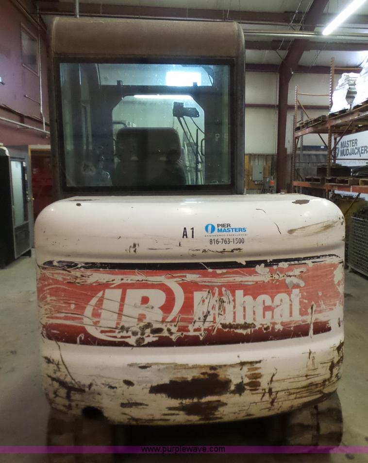 image for item N9354 2001 Bobcat 331E compact excavator