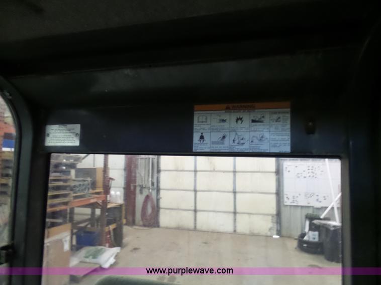 image for item N9354 2001 Bobcat 331E compact excavator