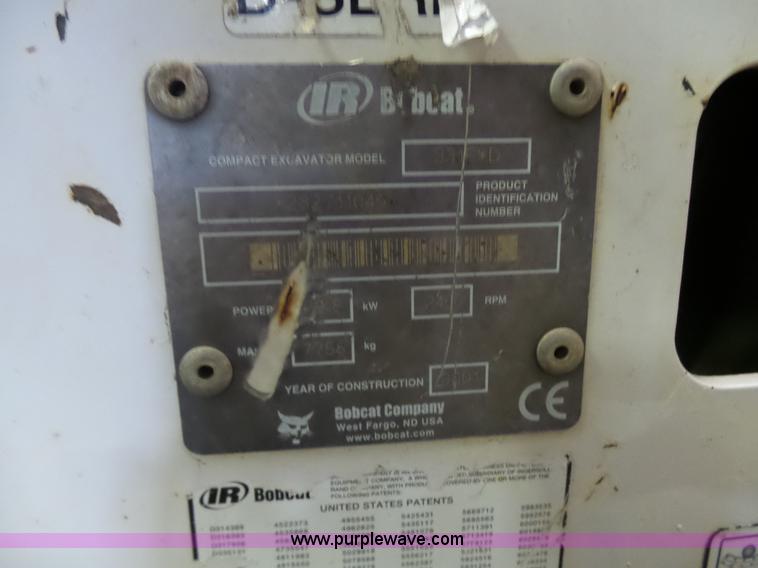 image for item N9354 2001 Bobcat 331E compact excavator