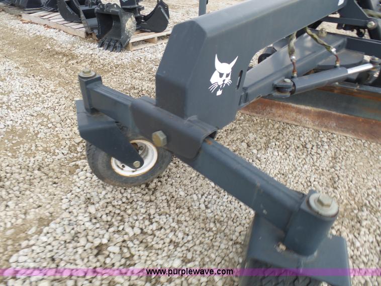 image for item N9375 Bobcat skid steer grader