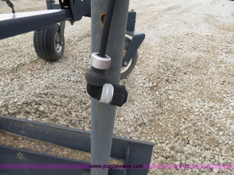 image for item N9375 Bobcat skid steer grader