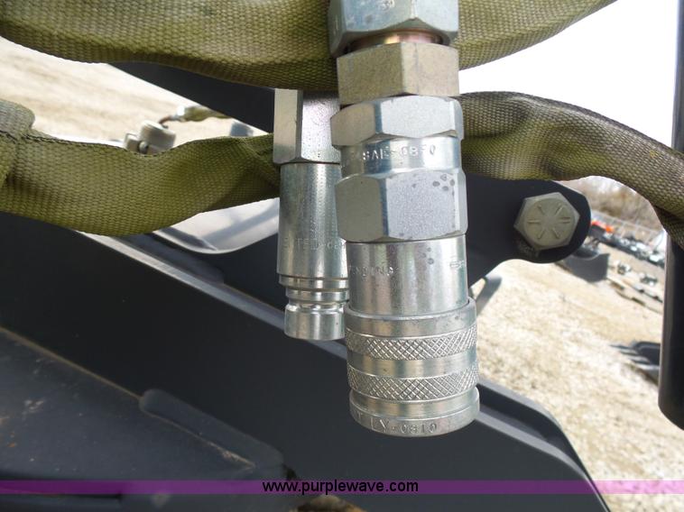 image for item N9375 Bobcat skid steer grader