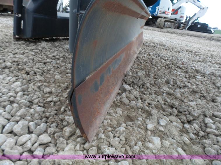 image for item N9375 Bobcat skid steer grader