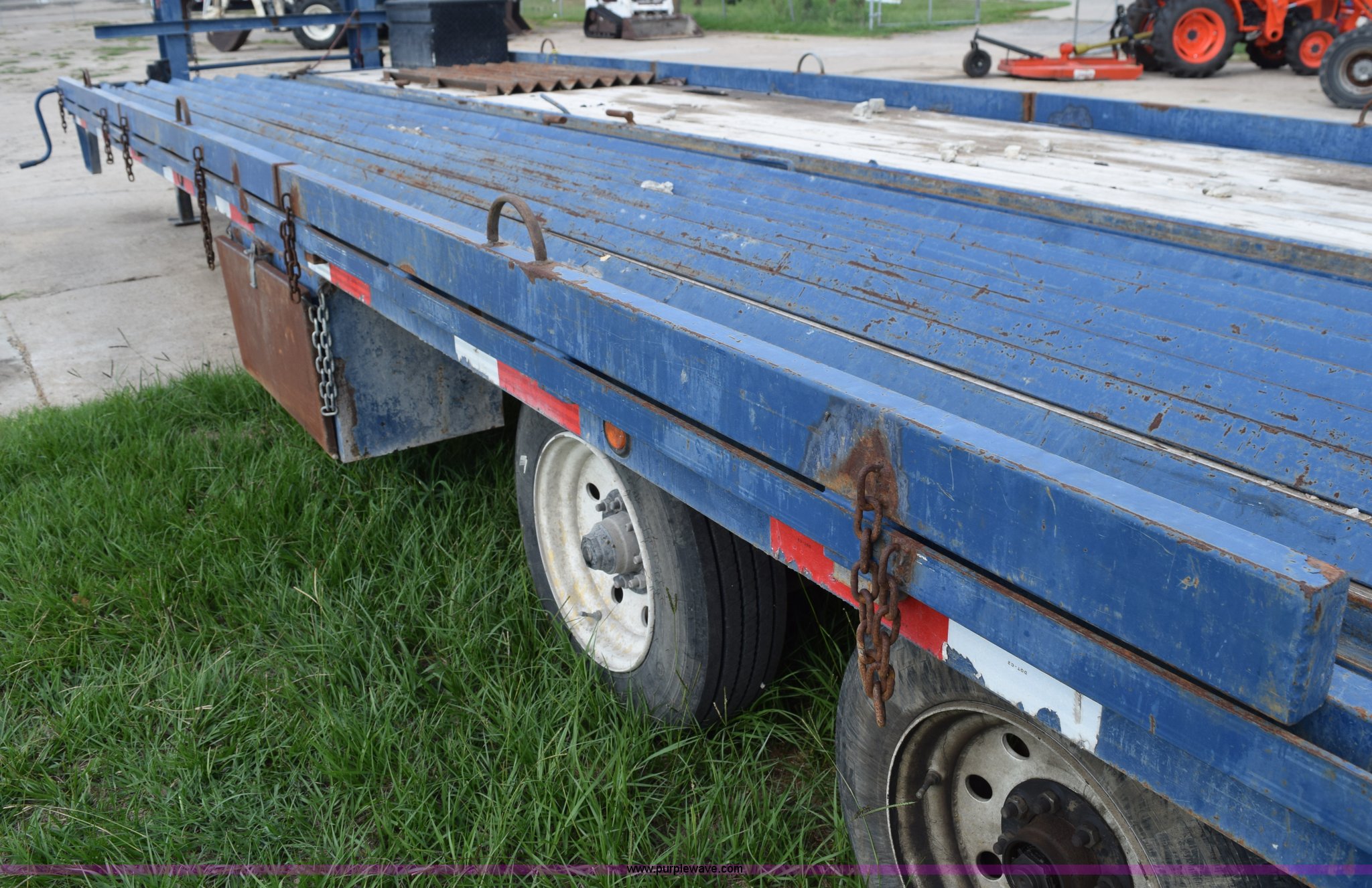 2011 Parker flatbed trailer in Rosenberg, TX Item L5782 sold Purple