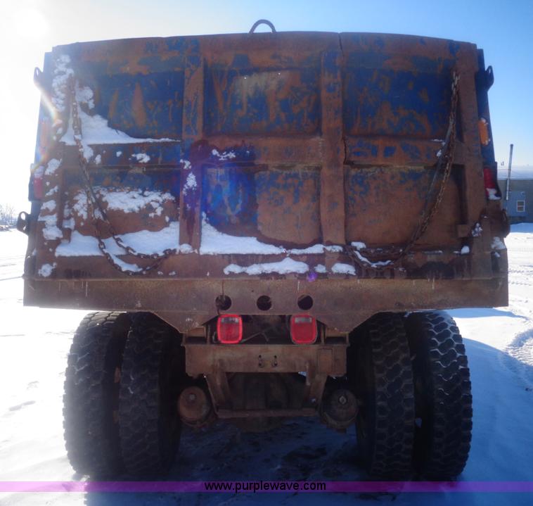 image for item AL9229 1995 GMC TopKick dump truck