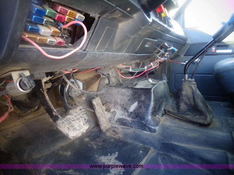 image for item AL9229 1995 GMC TopKick dump truck