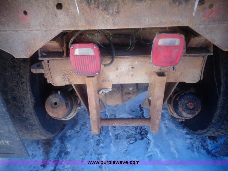 image for item AL9230 1996 GMC Top Kick dump truck