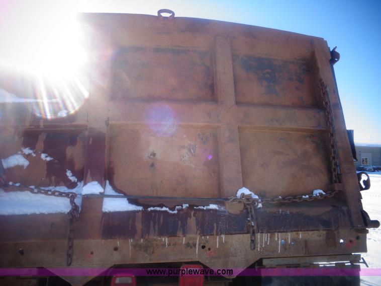 image for item AL9230 1996 GMC Top Kick dump truck