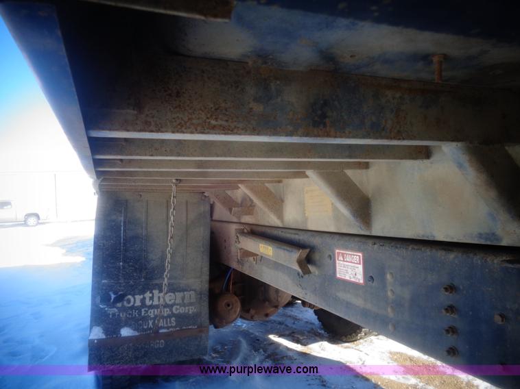 image for item AL9230 1996 GMC Top Kick dump truck