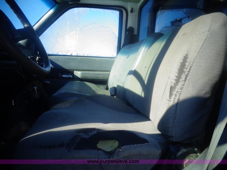 image for item AL9230 1996 GMC Top Kick dump truck