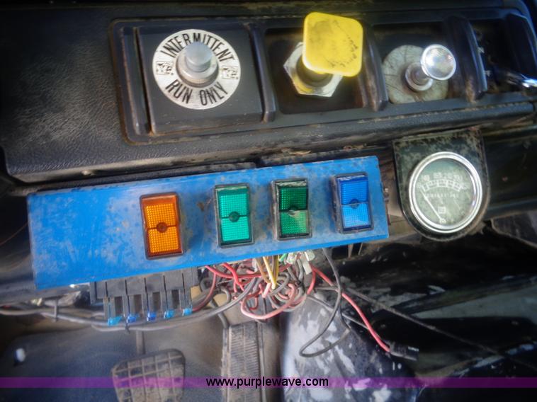 image for item AL9230 1996 GMC Top Kick dump truck