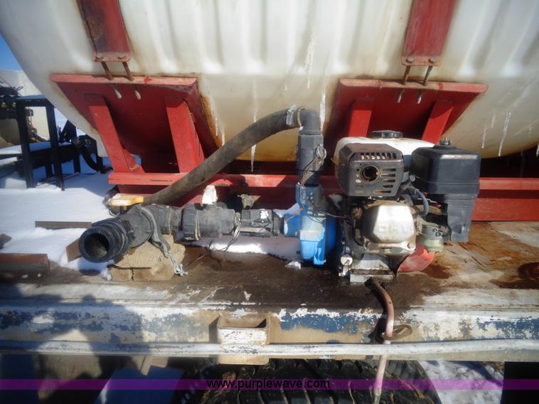 image for item AL9231 1981 International 1754 flatbed truck