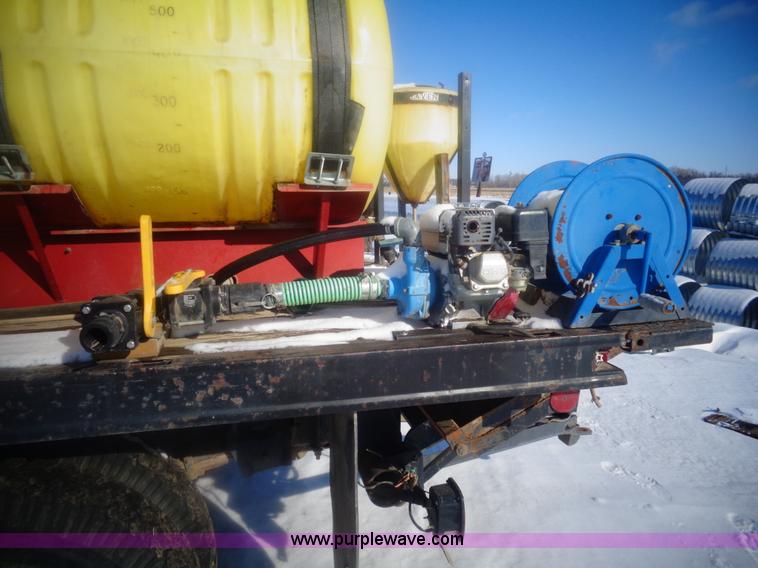 image for item AL9232 1985 International 1754 flatbed truck