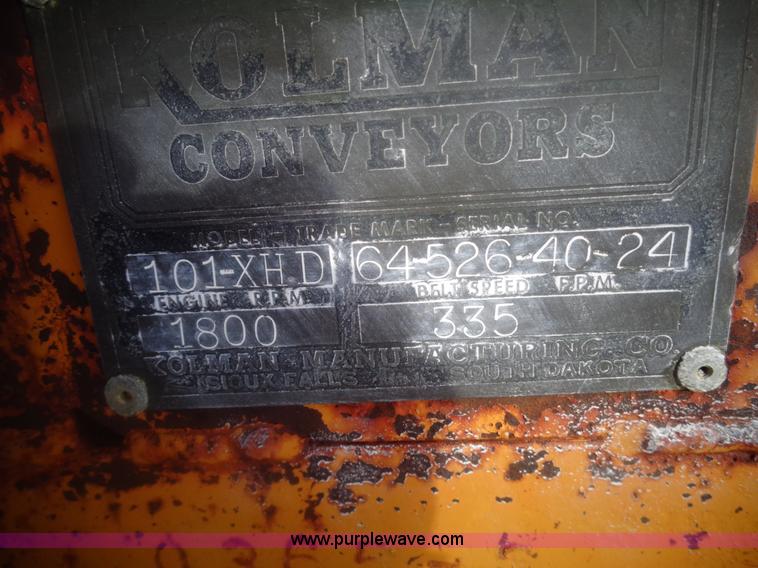 image for item AL9233 1964 Kolman 101-XHD gravel screen