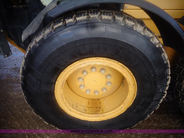 image for item AL9234 2009 Caterpillar 140M motor grader