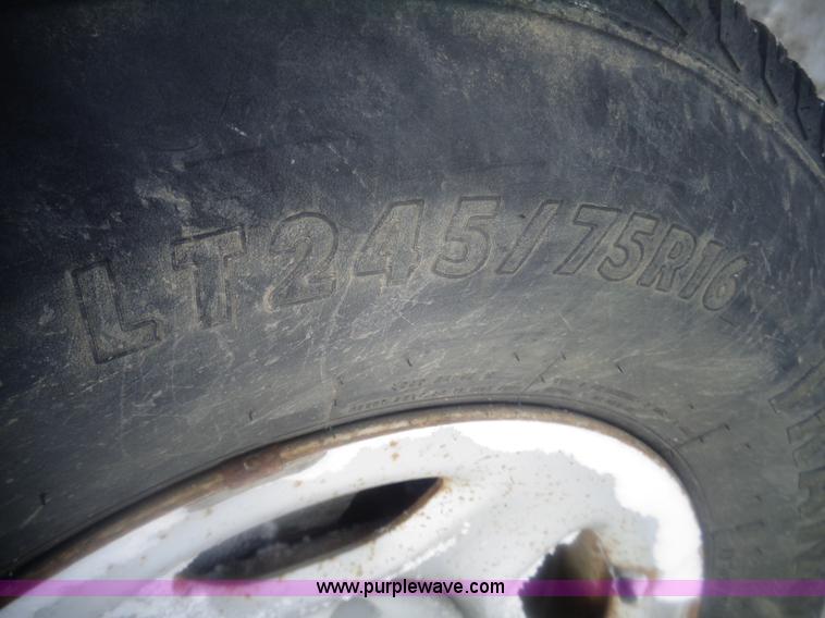 image for item AL9238 2000 Chevrolet Silverado 1500 pickup truck cab and chassis