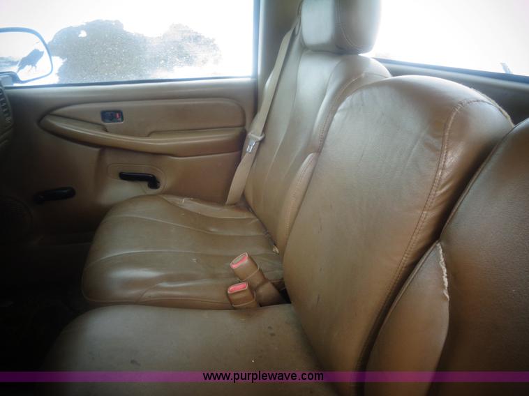 image for item AL9238 2000 Chevrolet Silverado 1500 pickup truck cab and chassis