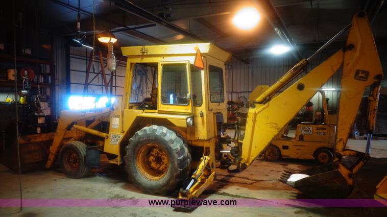 image for item AL9240 1980 John Deere 410 backhoe
