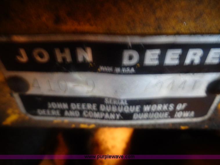 image for item AL9240 1980 John Deere 410 backhoe