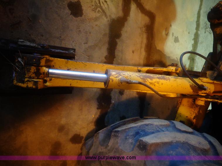 image for item AL9240 1980 John Deere 410 backhoe