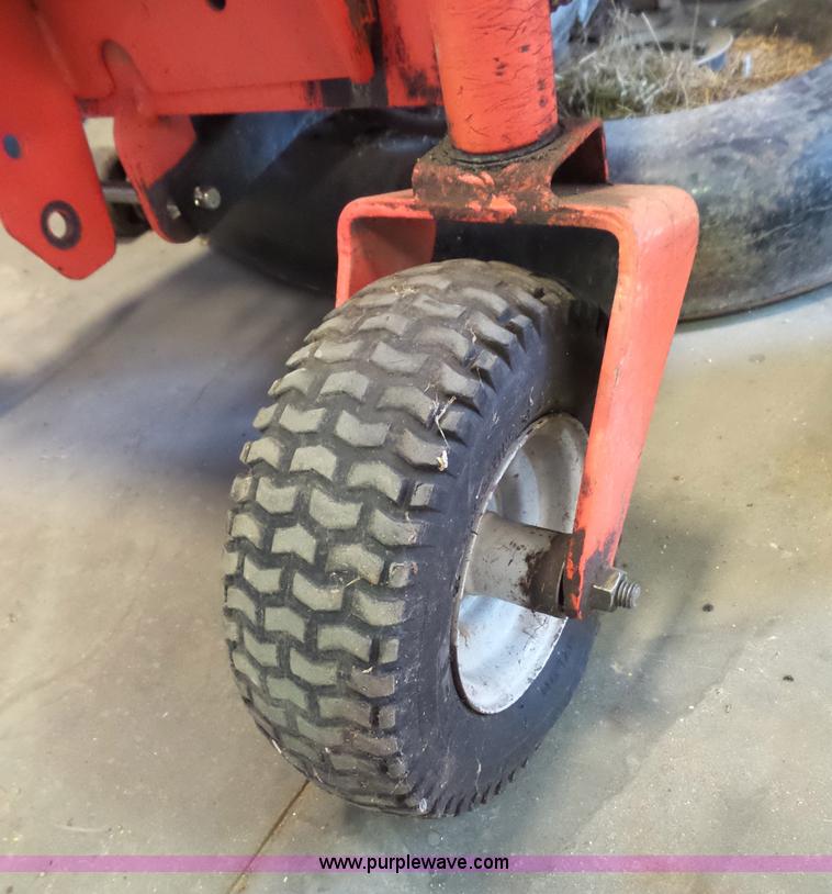 image for item AO9913 Ariens EZR1742 lawn mower