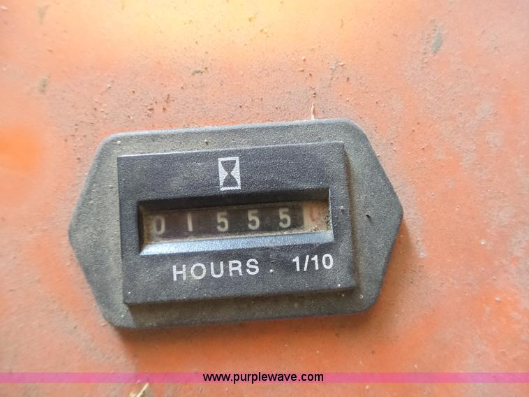 image for item AO9913 Ariens EZR1742 lawn mower