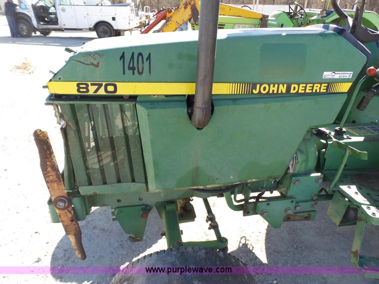 image for item AO9919 1995 John Deere 870 tractor