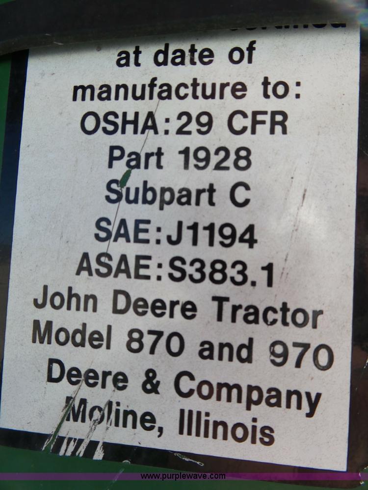 image for item AO9919 1995 John Deere 870 tractor