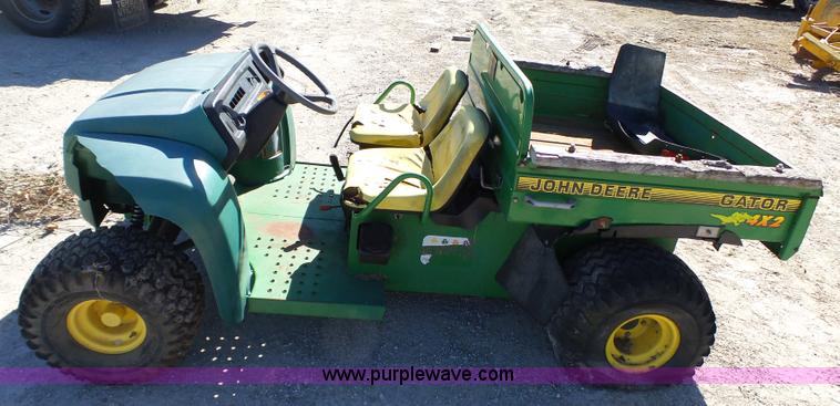 image for item AO9921 John Deere Gator utility vehicle