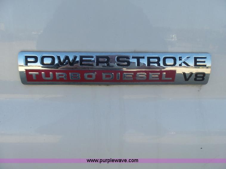 image for item AO9922 2006 Ford F550 bucket truck