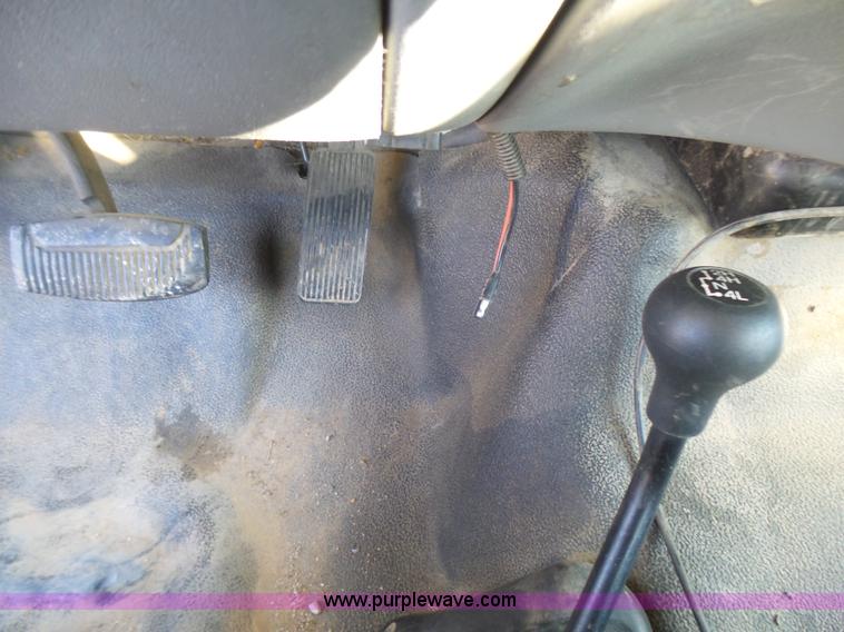 image for item AO9922 2006 Ford F550 bucket truck