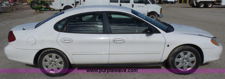 image for item AO9924 2001 Ford Taurus LX