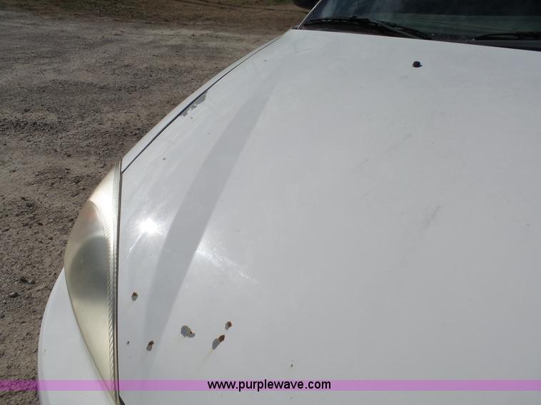 image for item AO9924 2001 Ford Taurus LX