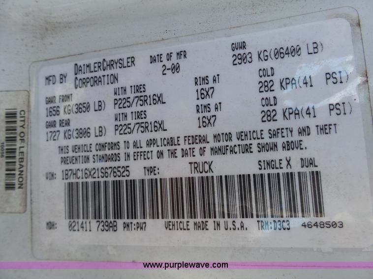 image for item AO9926 2001 Dodge Ram 1500 pickup truck