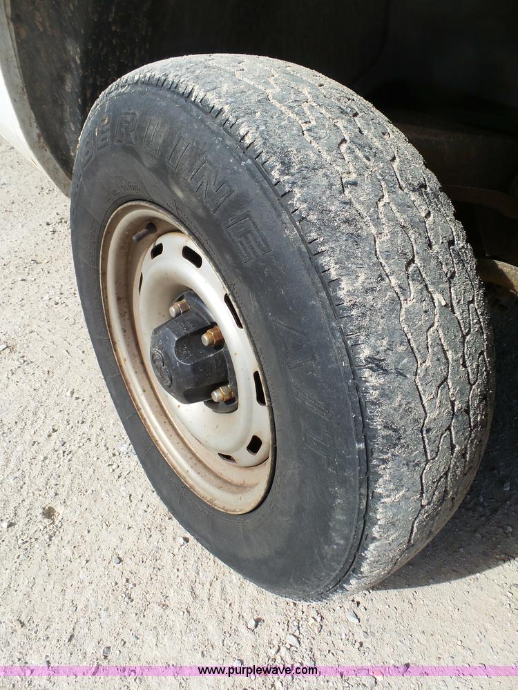 image for item AO9926 2001 Dodge Ram 1500 pickup truck