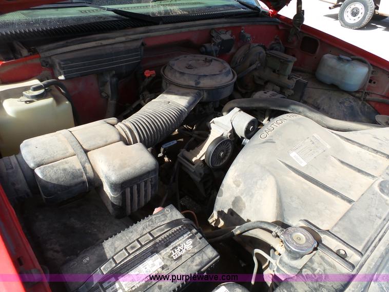 image for item AO9927 1994 Chevrolet 1500 pickup truck