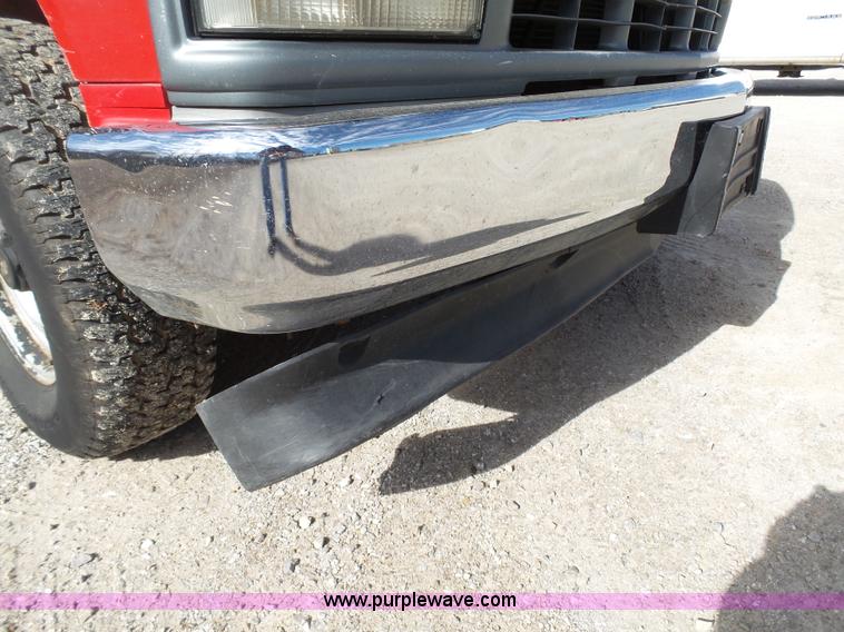 image for item AO9927 1994 Chevrolet 1500 pickup truck