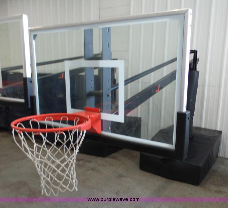 image for item AO9946 Basketball goal